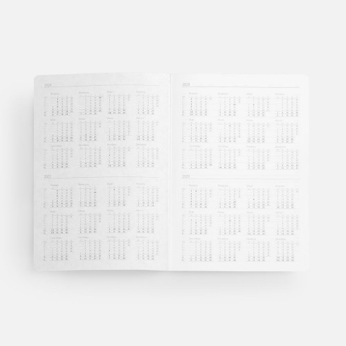 Ежедневник Nebraska Flex, недатированный, черный с золотистым